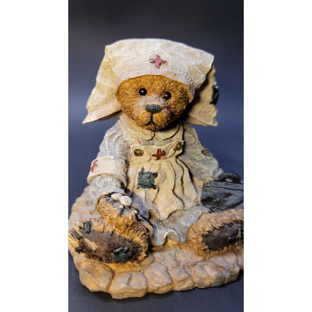 Boyds Bears and Friends, "...with gentle hands and a warm heart..."